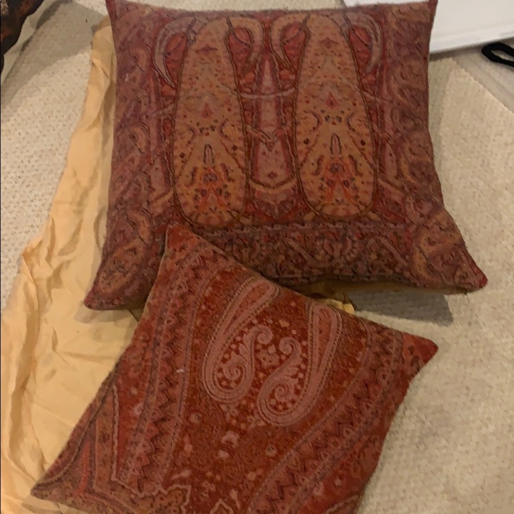 Pillow
